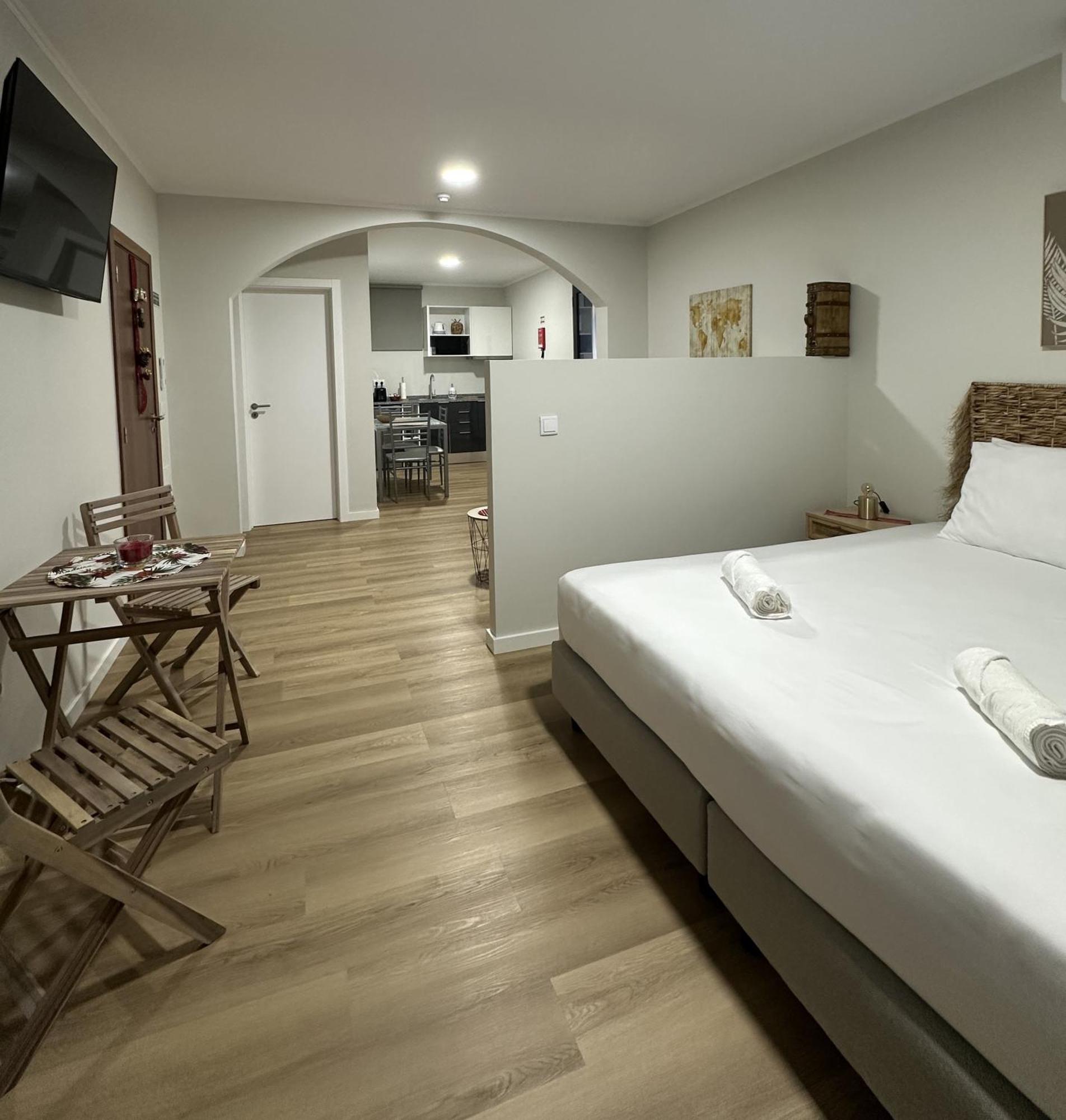 Oasis Suites - Funchal Bagian luar foto