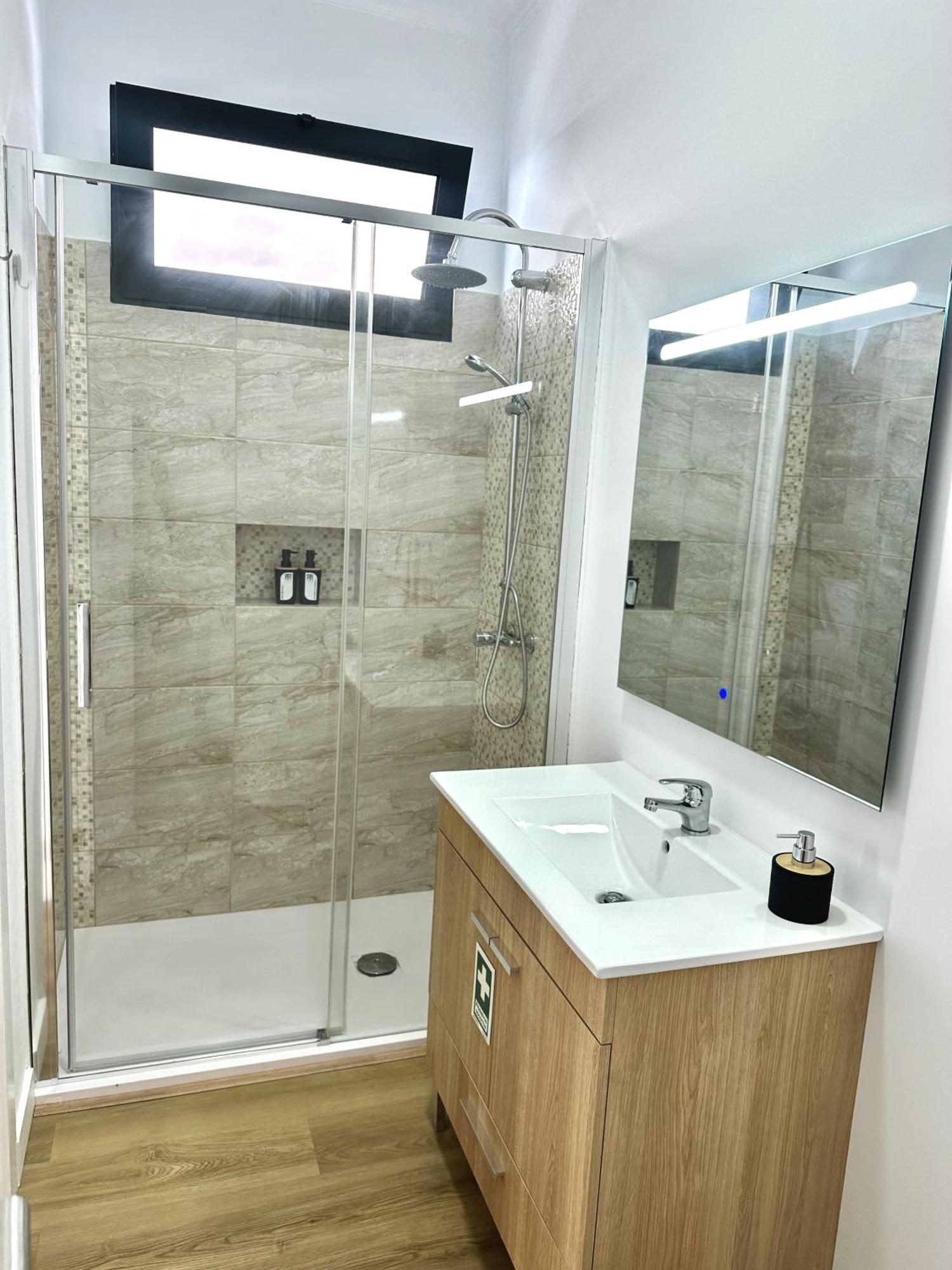Oasis Suites - Funchal Ruang foto